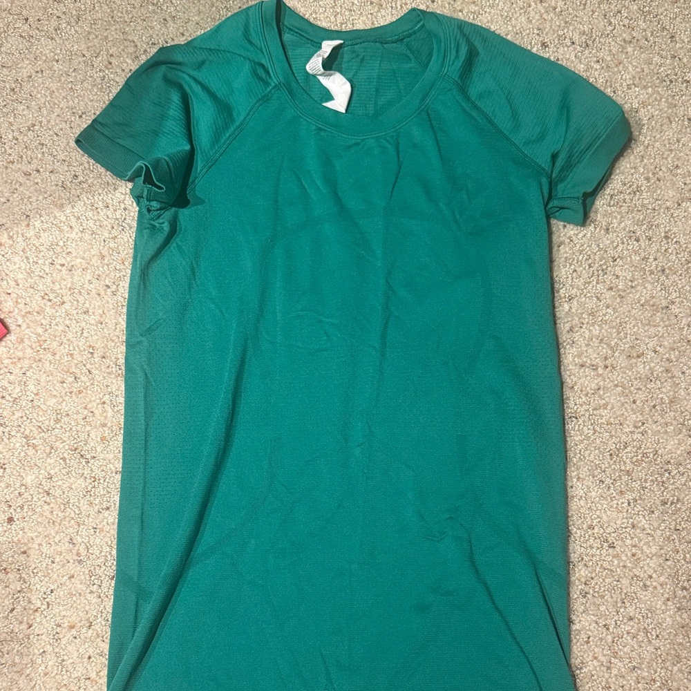 lululemon athletica Teal Short Sleeve Top